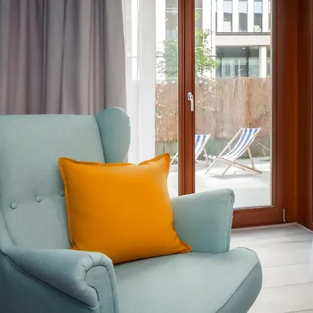 Hotel Very Berry - Maratonska 3 - Business Apartment, Garden, Check In 24h Poznań