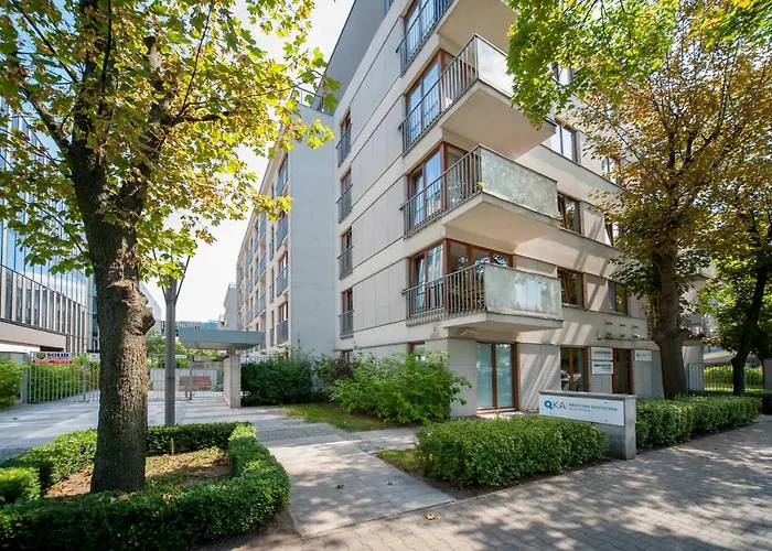 Very Berry - Maratonska 3 - Business Apartment, Garden, Check In 24h * פוזנן